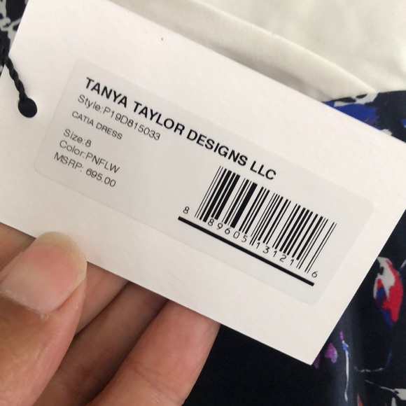 Taynya Taylor dress - Picture 7 of 8